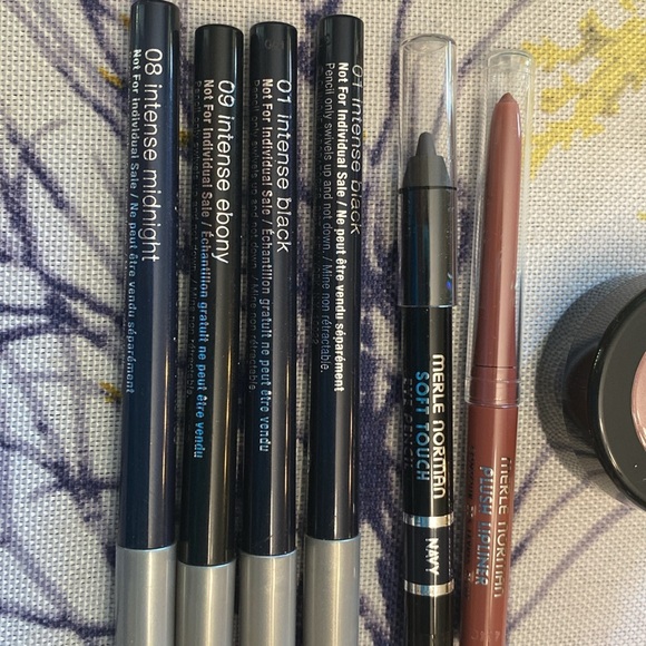 THRIVE CAUSEMETICS Eye Brightener Stella Clinique quickliner Merle Norman cheek - Picture 4 of 6